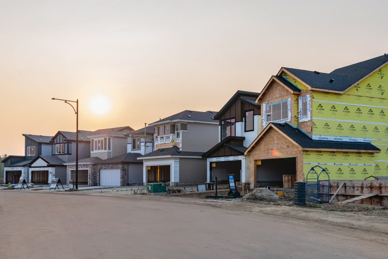 Front Garage homes in Kinglet by Big Lake
