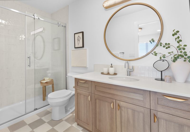 Primary bathroom in Streetside's Harlow Townhome Showhome in Kinglet by Big Lake
